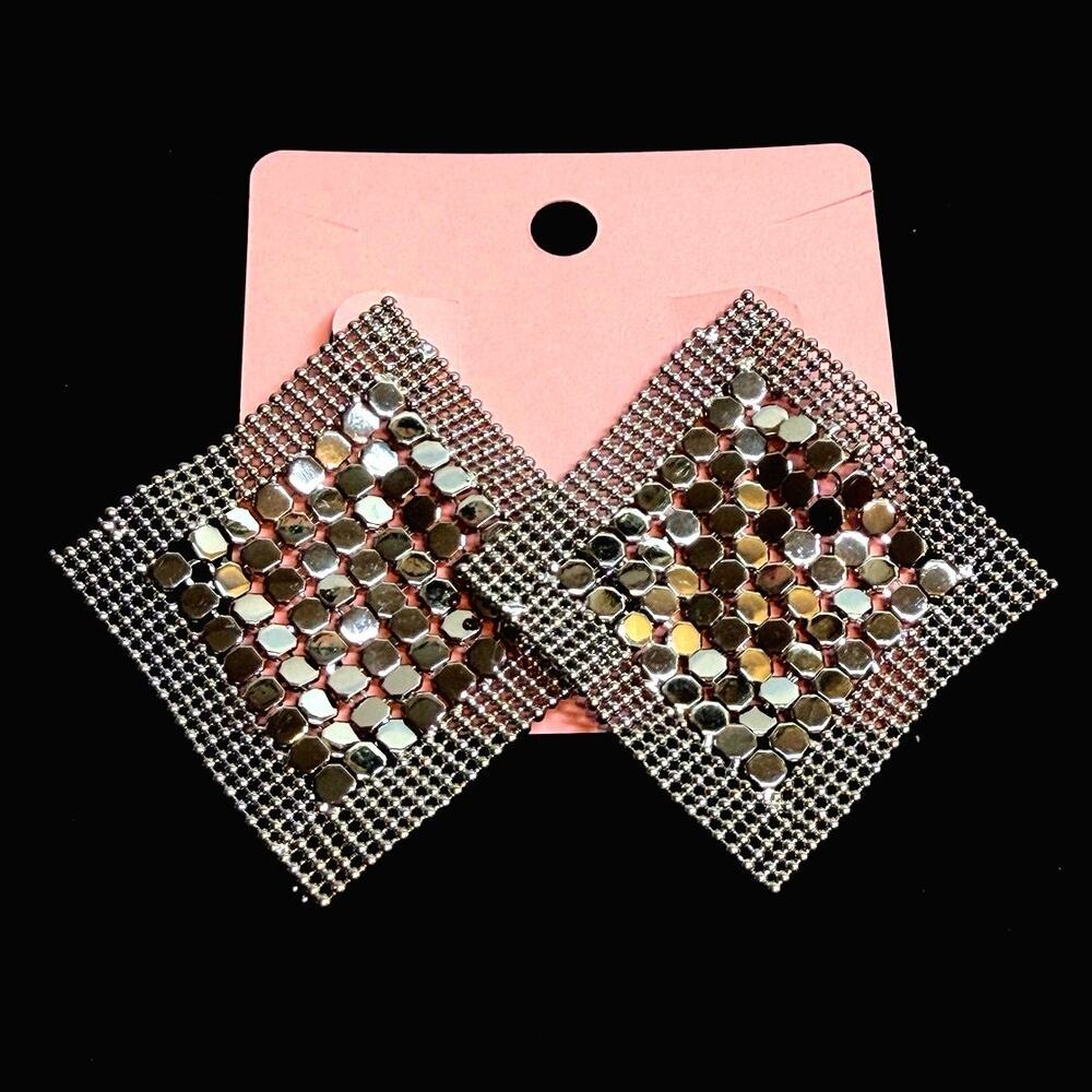 Sparkly Square Drop Earrings – Mesh Rhinestone Look - Picture 1 of 1